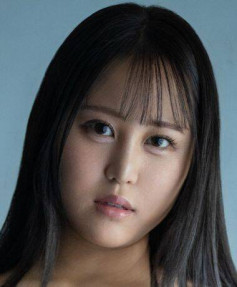 오구라 히카리