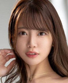 시이나 나나미