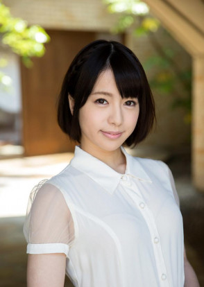 사쿠라기 사야나 (Sayana Sakuragi . 桜木さやな) 1