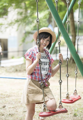 아유카와 츠보미 (Tsubomi Ayukawa . 鮎川つぼみ) 1