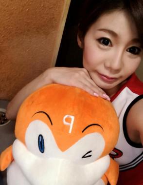 혼죠 나나 (Nana Honjo . 本城ナナ) 2